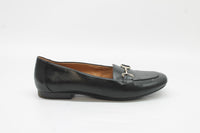 Naturalizer Women's Kamryn Loafer Flats Floor Sample