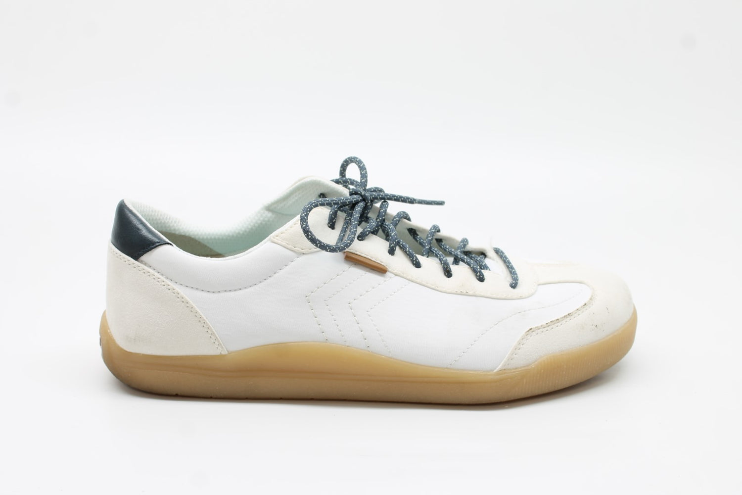 Dr. Scholl's Women's Be True Lace Up Sneakers Floor Sample