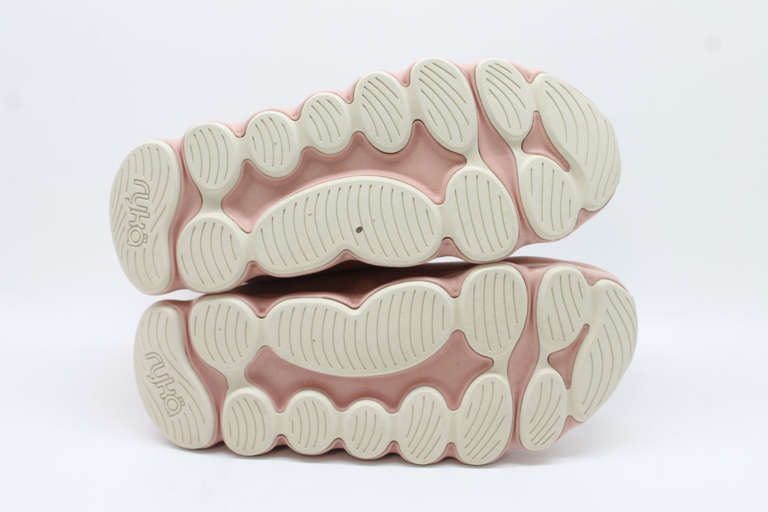 Ryka Women's Podflow EZ Sneakers Floor Sample