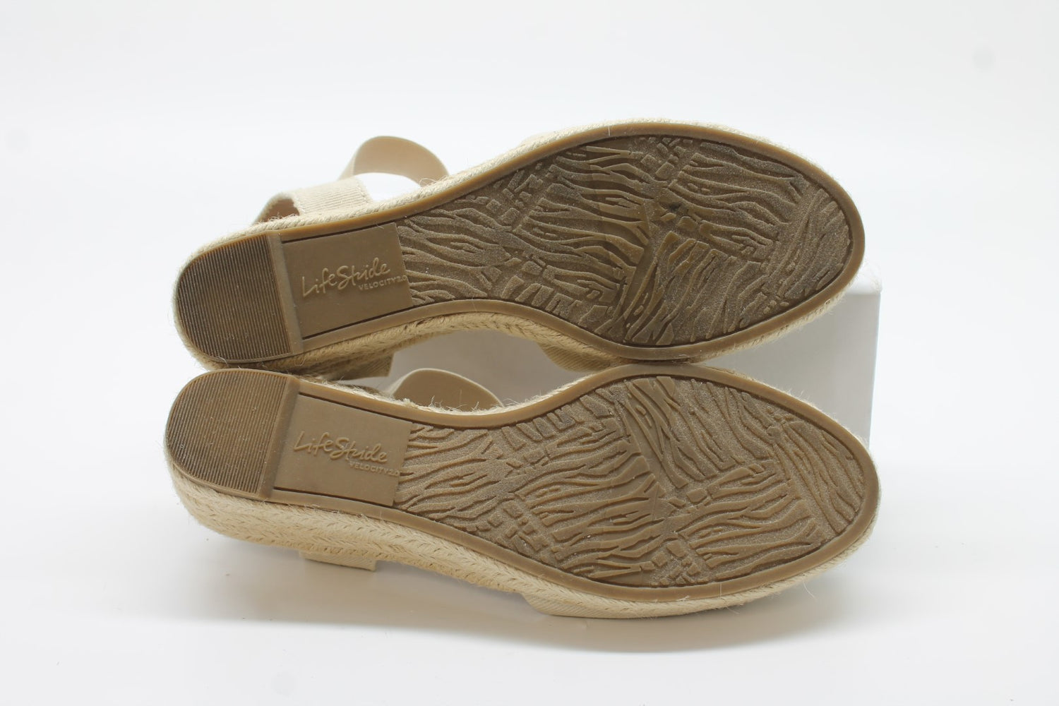 LifeStride Women's Kimmie Espadrille Wedge Sandal Floor Sample