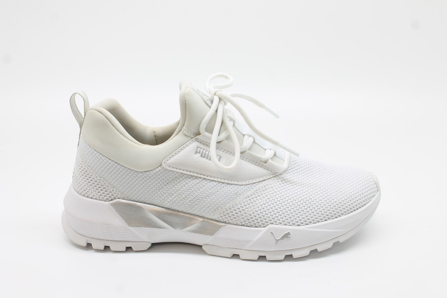 Puma Women's Venus Lace Up Sneaker Floor Sample