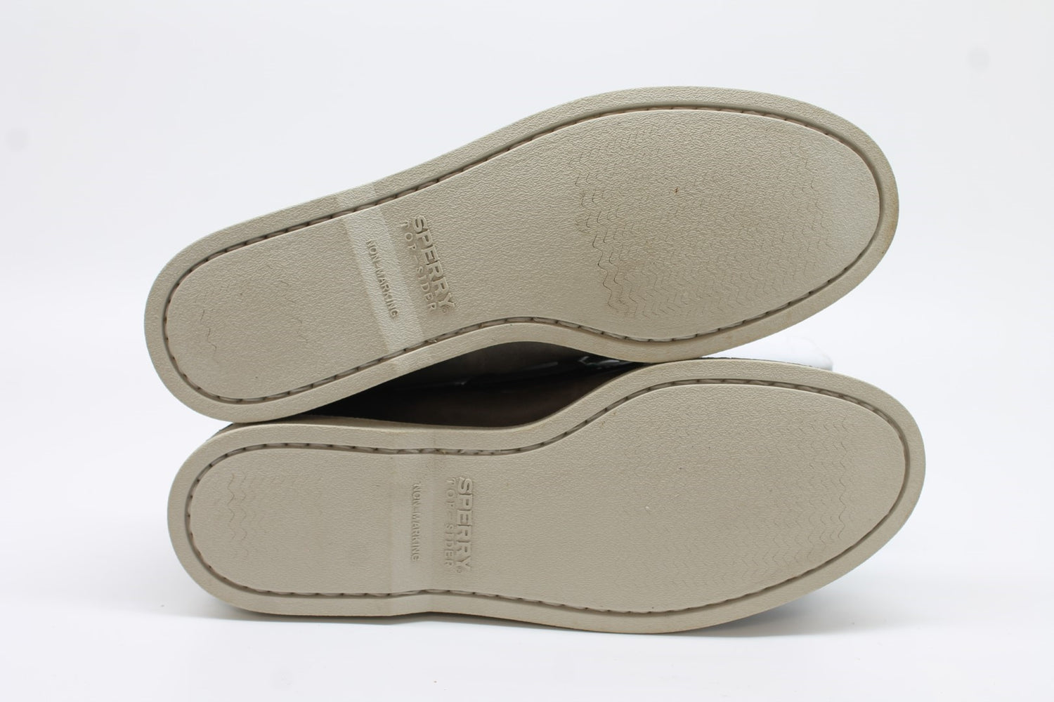 Sperry Top-Sider A/O 2-Eye Men's Boat Shoes, Floor Sample