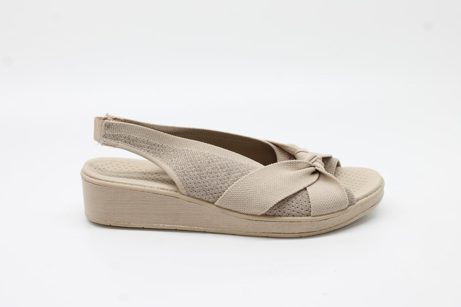 BZees for LifeStride Women's Bell Slingback Wedge Sandals Floor Sample