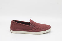 Sperry Top-Sider Women's Seaside Slip On Sneaker Floor Sample