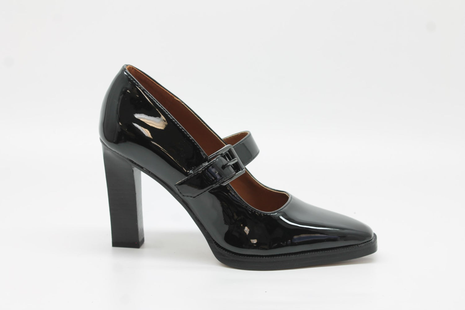 Franco Sarto Women's L-Shalina Pumps Floor Sample