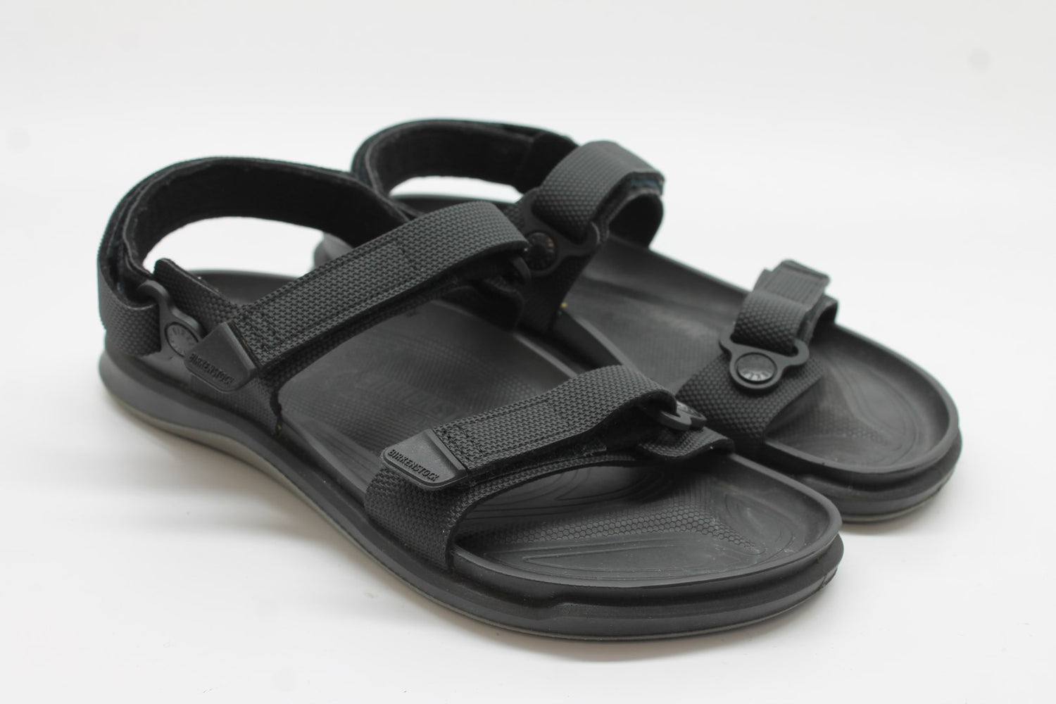 Futura Black