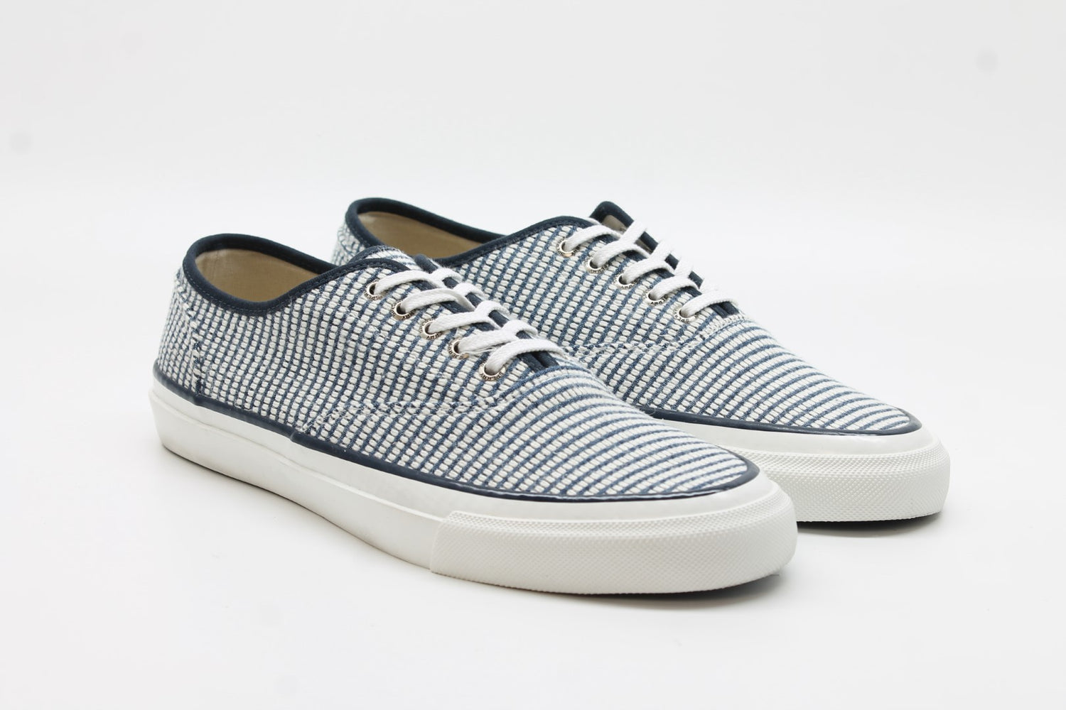 Navy/white