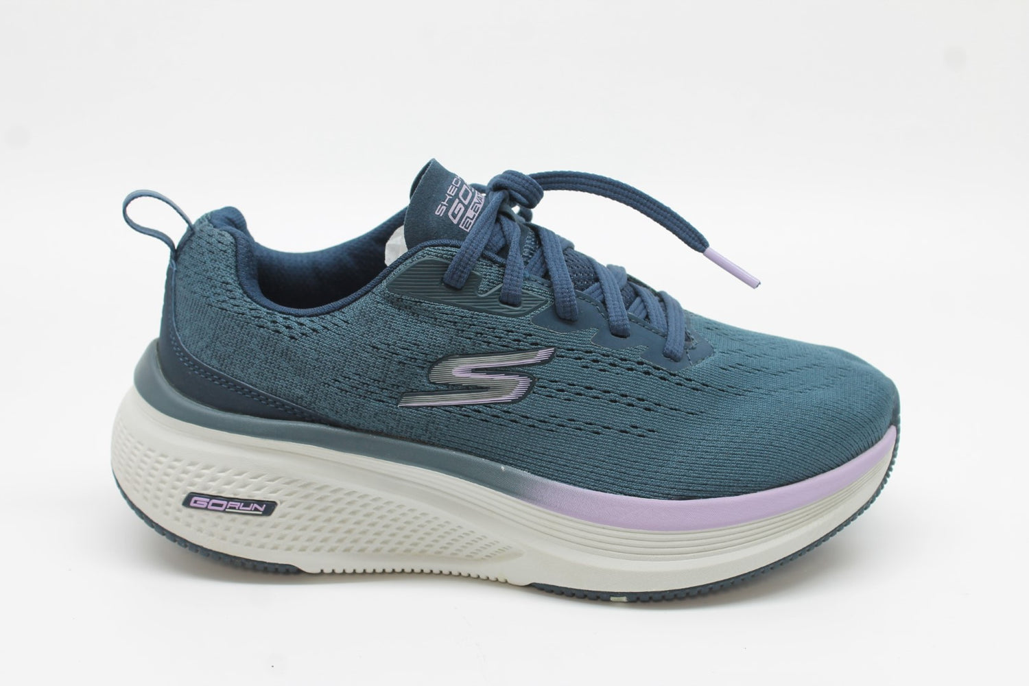 Skechers Women's Go Run Elevate 2.0 Sneakers Floor Sample