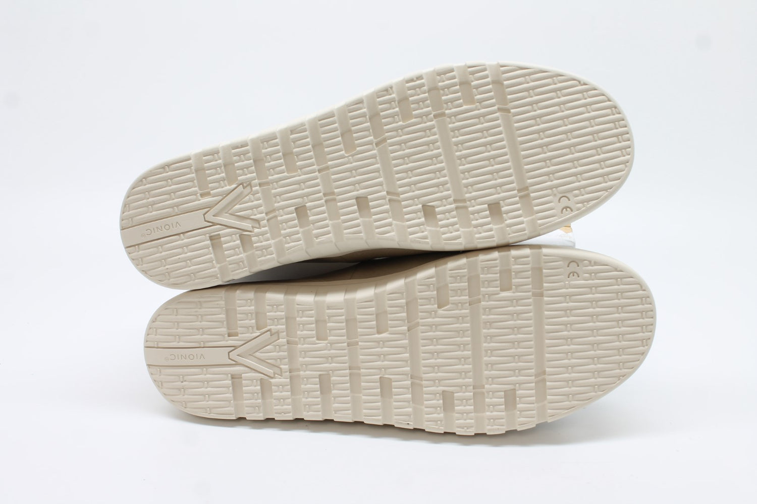 Vionic Women's Uptown Willa Slip On Loafers Floor Sample