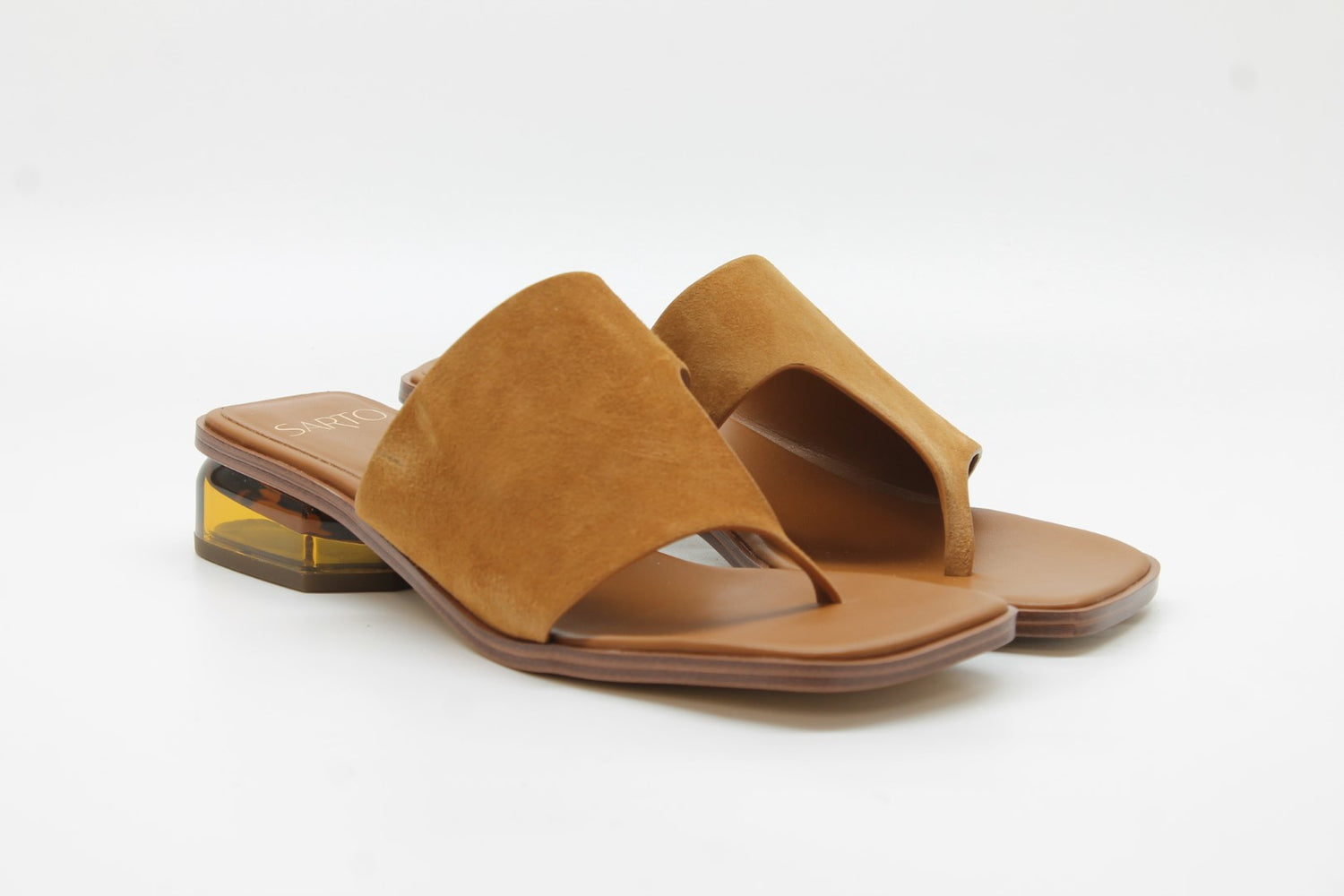 Saddle