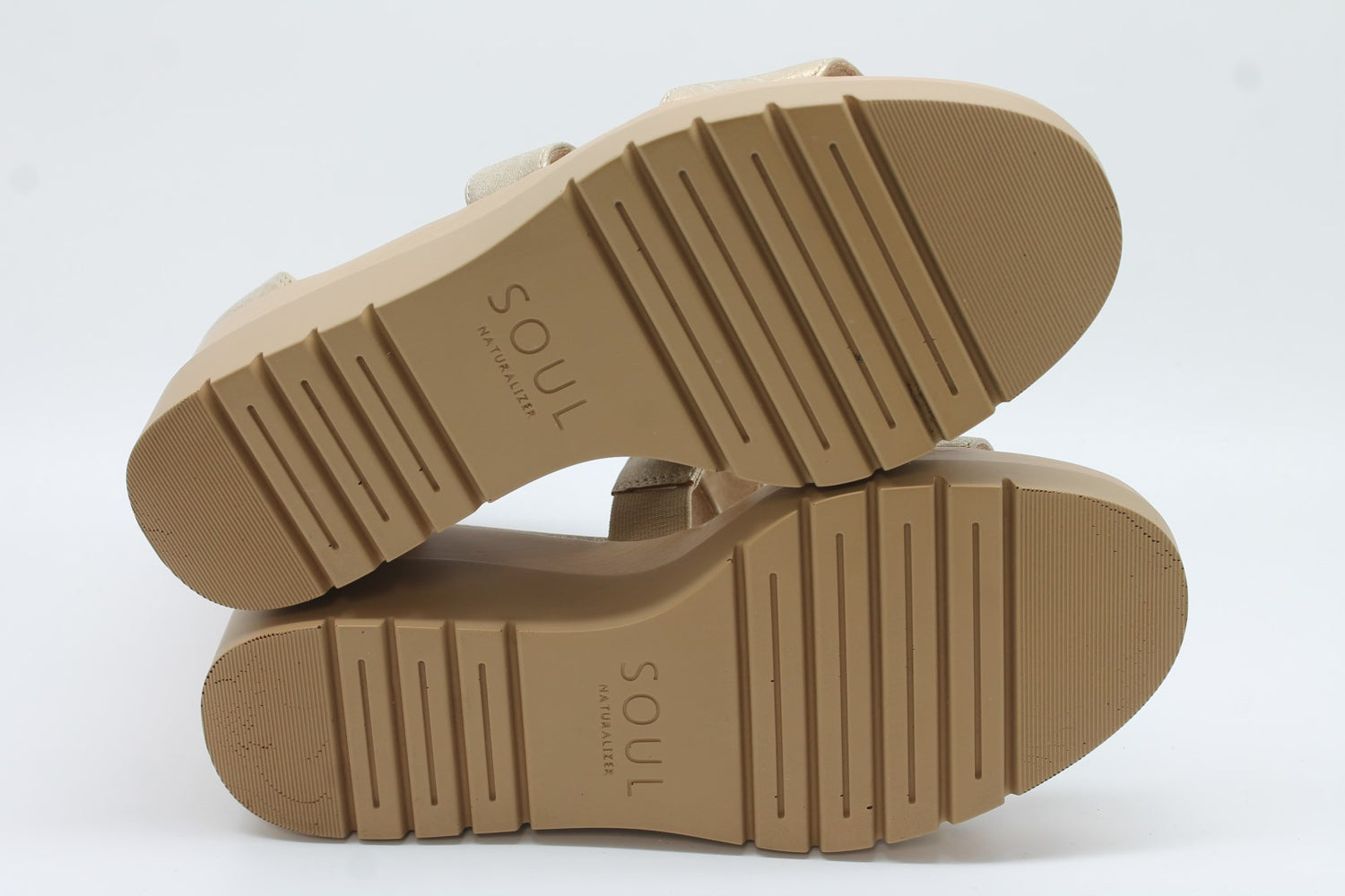 Soul Naturalizer Women's Goodtimes Wedge Sandals Floor Sample
