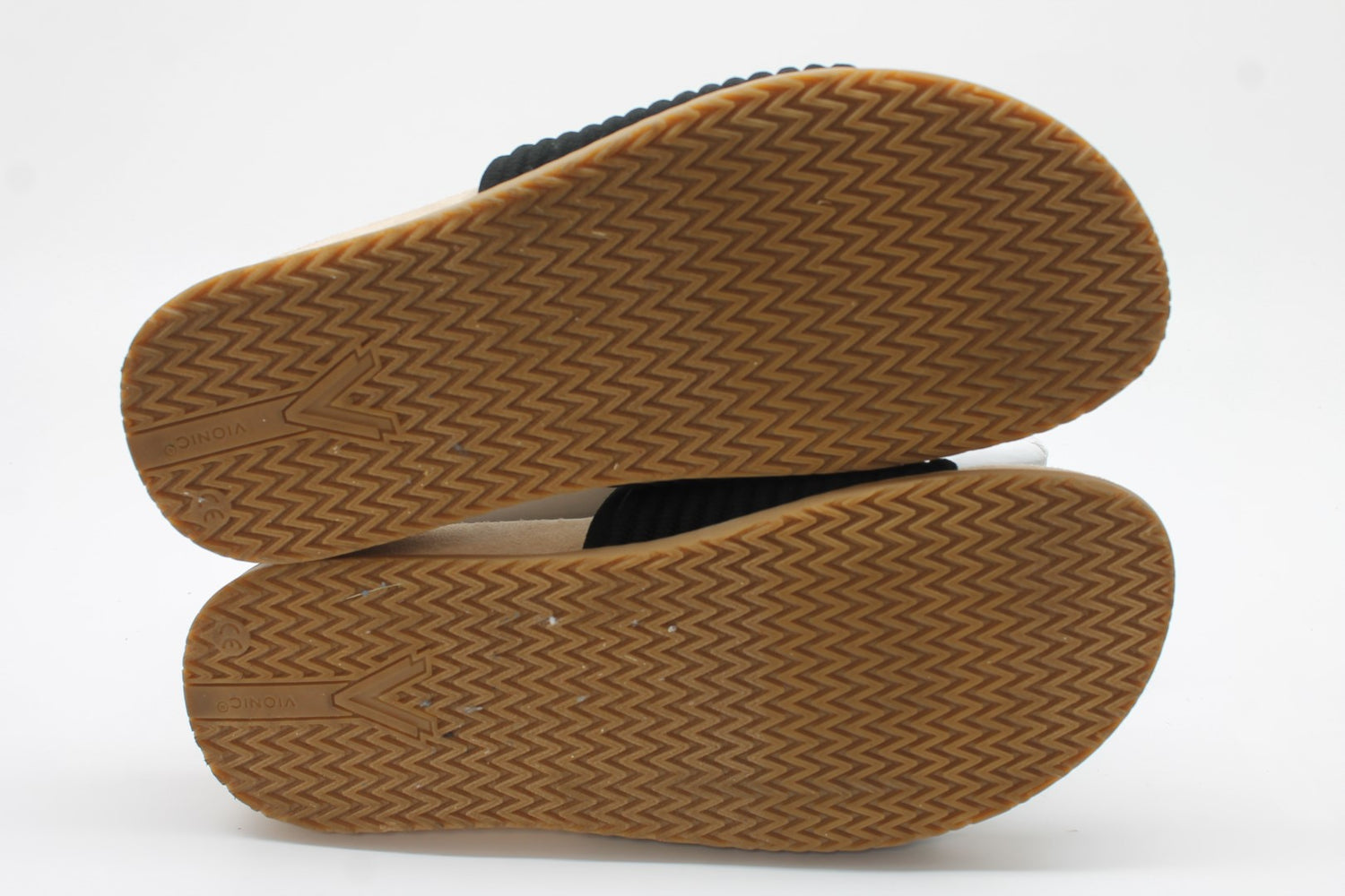 Vionic Evie Knit Women's Slide Sandals Floor Sample