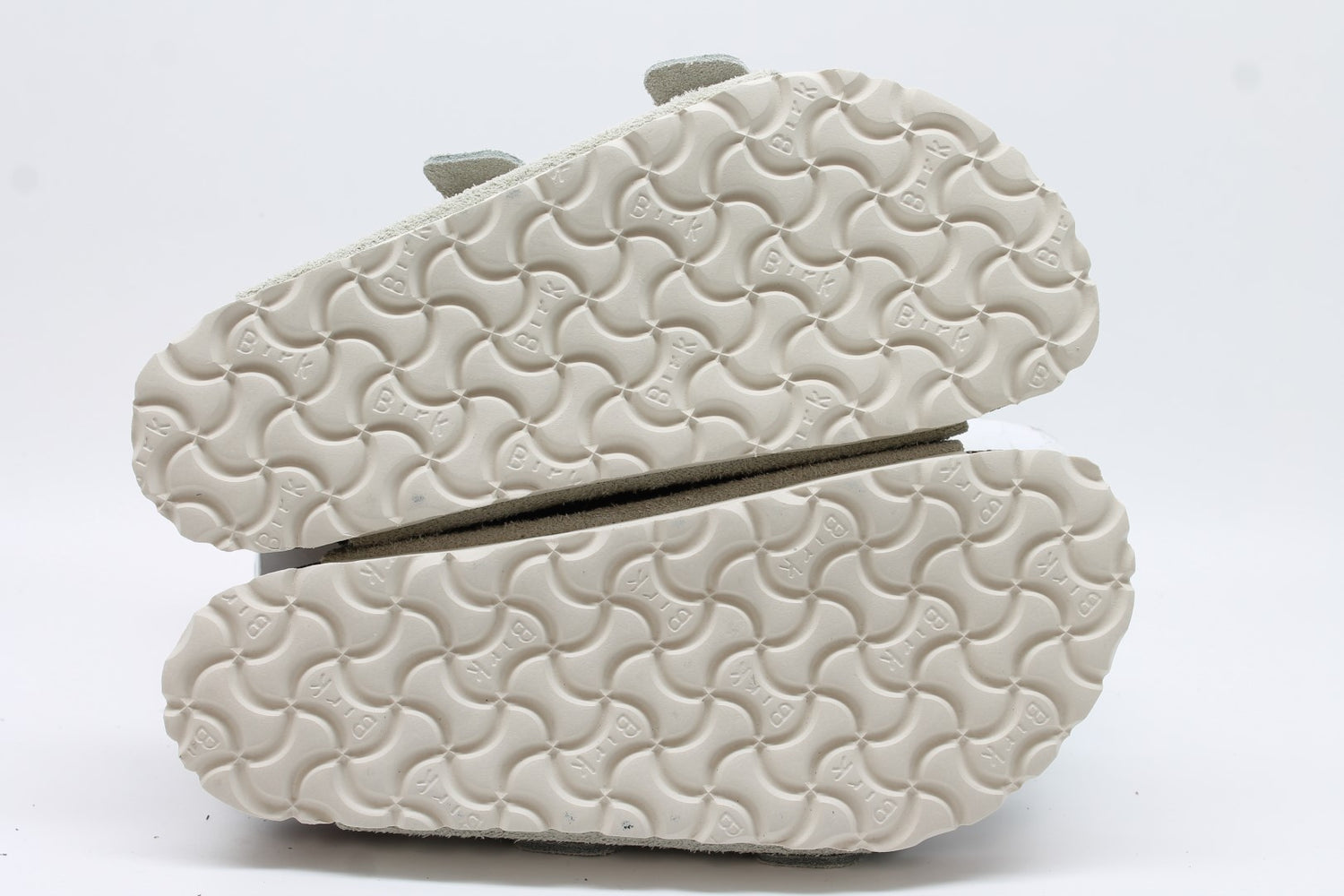 Birkenstock Women's Arizona BS Sandals Floor Sample