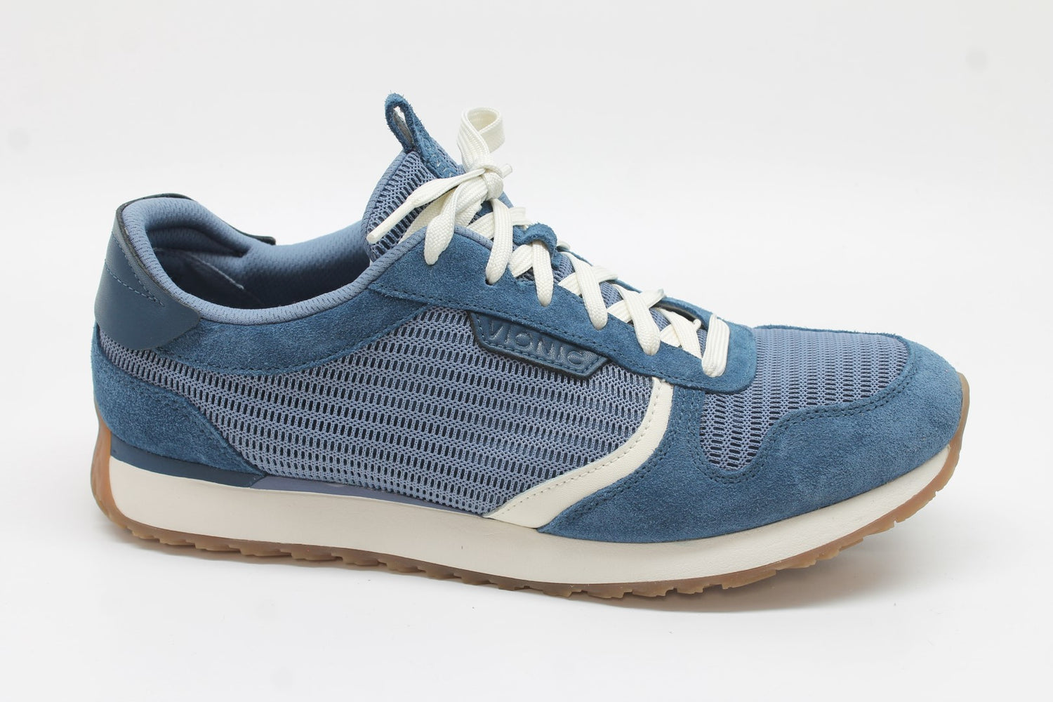 Vionic Women's Monarch Mesh Sneaker Floor Sample