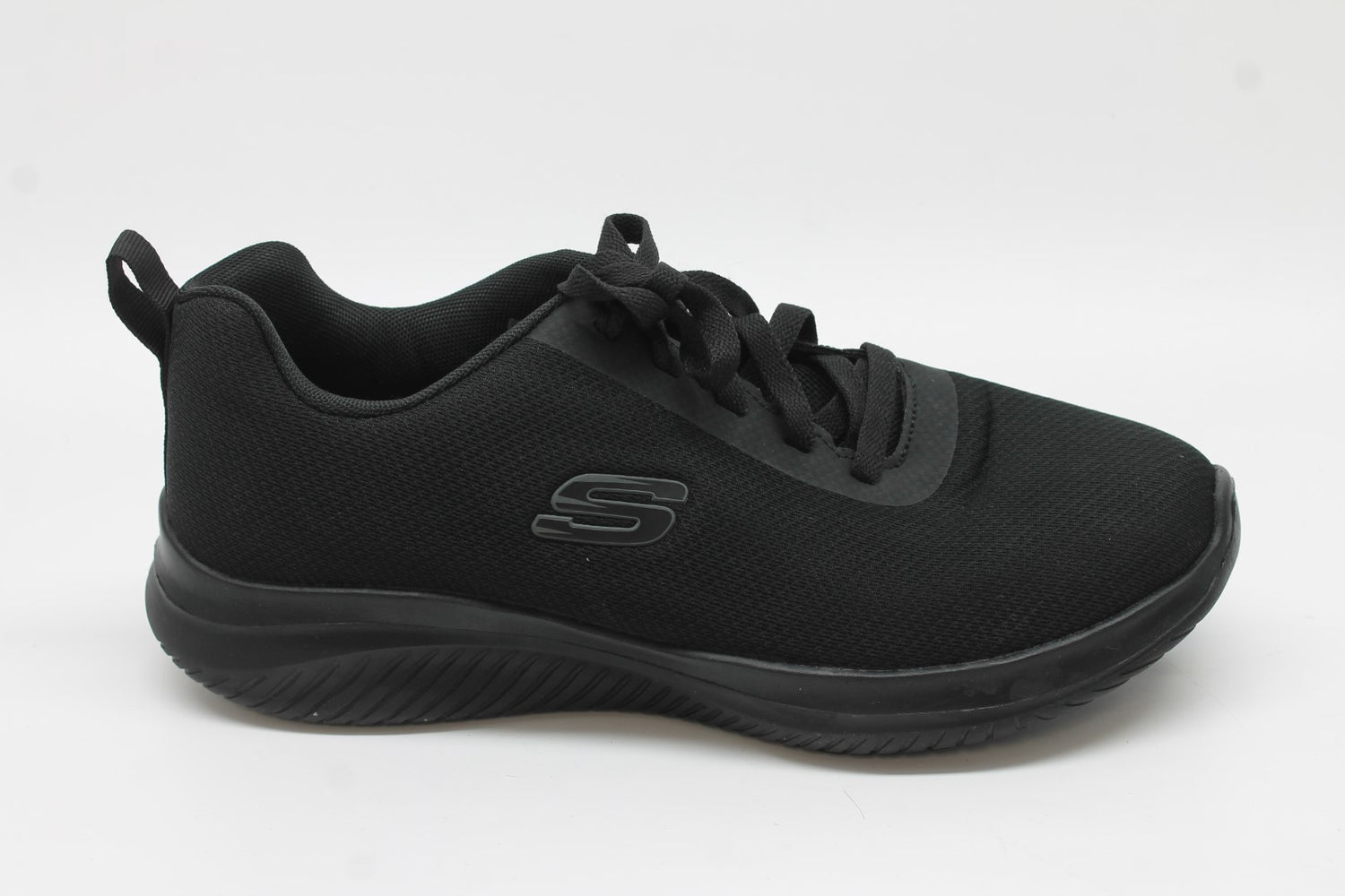Skechers Women's Relaxed Fit Ultra Flex 3.0 Jinie Sneakers Floor Sample