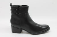 Naturalizer Kona Women's Boots Floor Sample