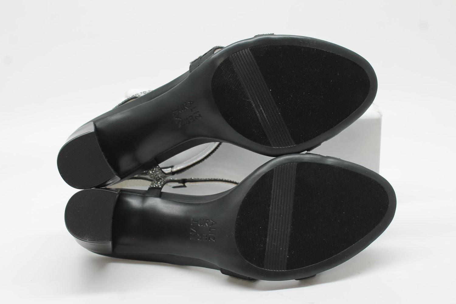 Naturalizer Women's Vanessa3 Heeled Sandals Floor Sample