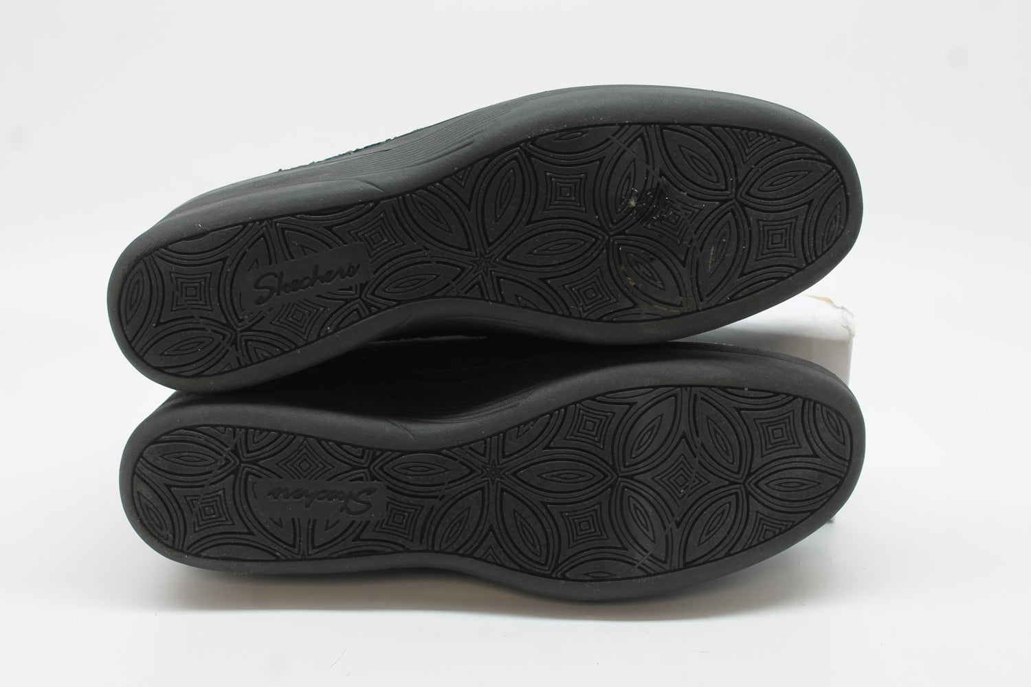 Skechers X Martha Stewart Women's Pier Lite Loafers Floor Sample