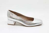 Naturalizer Women's Jayla Pump Floor Sample