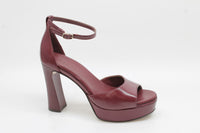 Naturalizer Delphie Women's Dress Sandals Floor Sample