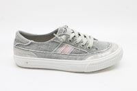 Blowfish Malibu Women's Alex Slip On Sneakers Floor Sample