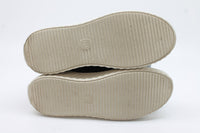 BZees Women's Wanderer Sneakers Floor Sample