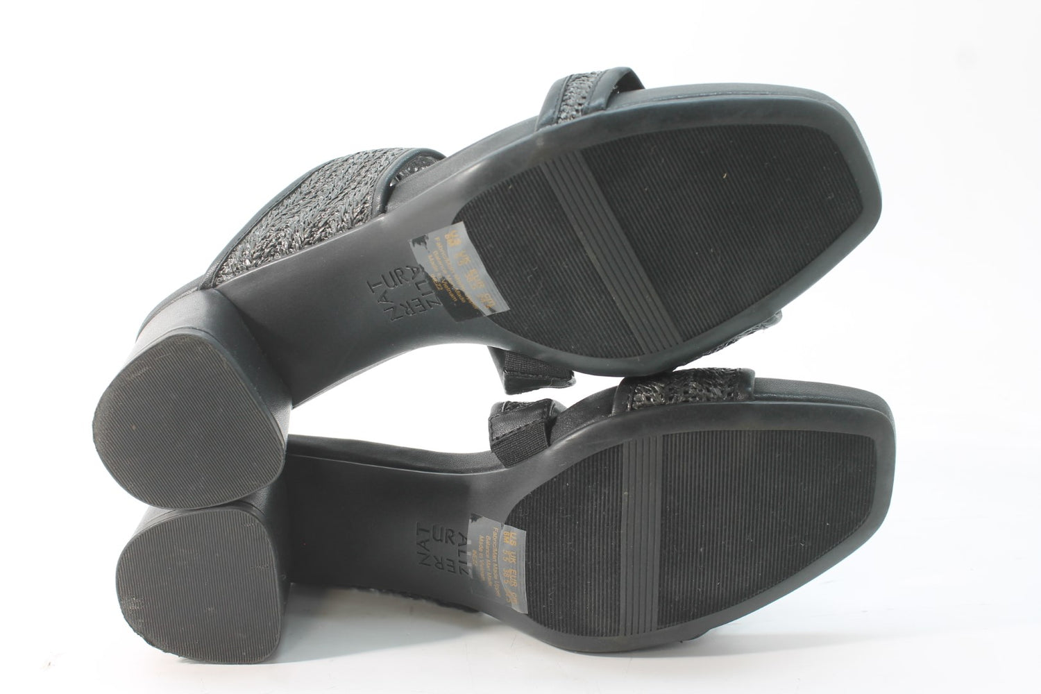 Naturalizer Women's Inez 2 Slide Sandals Floor Sample