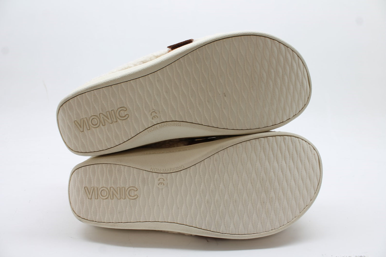 Vionic Imogen Women's Slippers Floor Sample